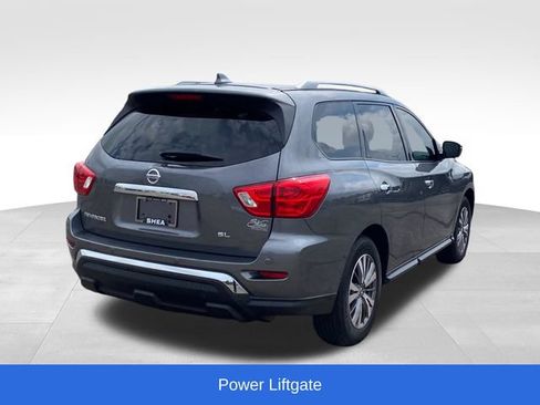 Used 2019 Nissan Pathfinder SL FWD image 3