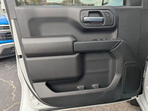 New 2026 Chevrolet Silverado 1500 Custom image 12