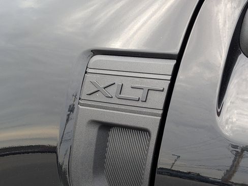 New 2025 Ford Maverick XLT w/ XLT Luxury Package image 11