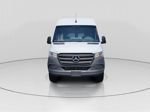 New 2024 Mercedes-Benz Sprinter 2500 image 2