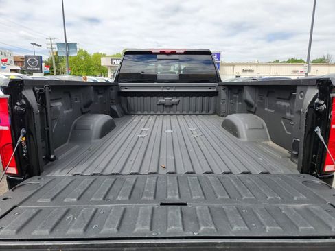 Used 2025 Chevrolet Silverado 3500 LTZ w/ Trail Boss Package AWD/4WD image 8