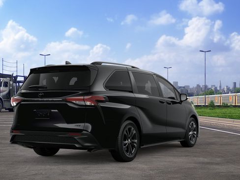 New 2026 Toyota Sienna XSE AWD/4WD image 9