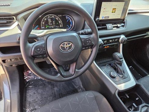 Certified 2024 Toyota RAV4 XLE w/ Convenience Package AWD/4WD image 10