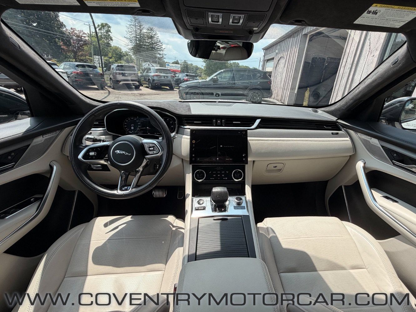 Used 2021 Jaguar F-PACE SVR AWD/4WD image 25