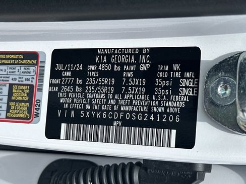 Certified 2025 Kia Sportage X-Line AWD/4WD image 39