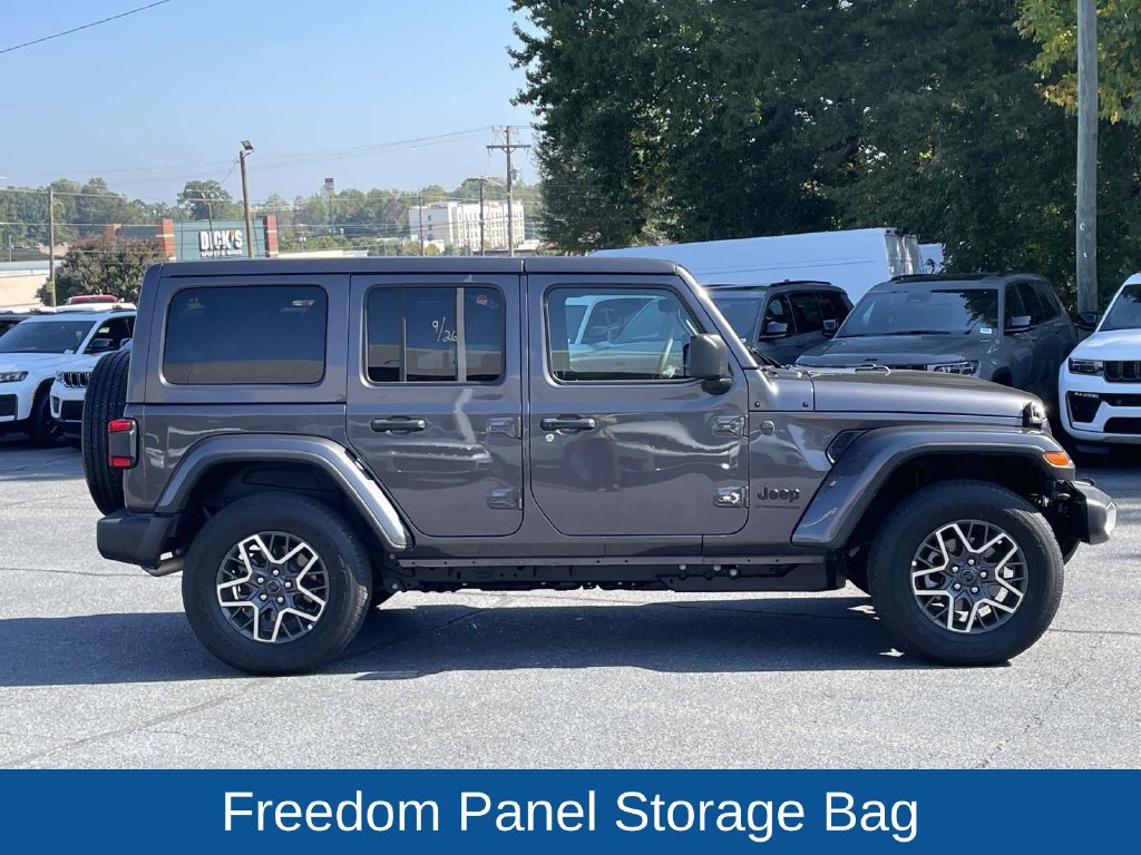 Certified 2026 Jeep Wrangler Unlimited Sahara AWD/4WD image 10