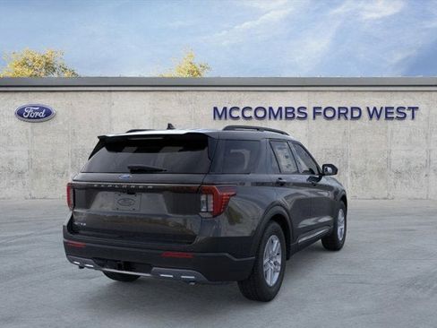 New 2025 Ford Explorer Active w/ Active Comfort Package image 8