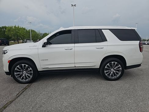 Used 2023 Chevrolet Tahoe High Country image 2