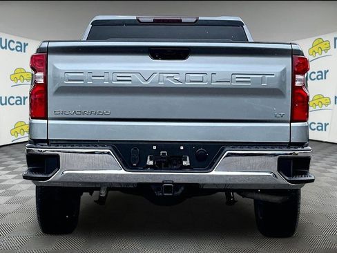 Used 2023 Chevrolet Silverado 1500 LT AWD/4WD image 5