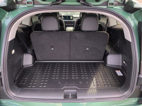 Used 2026 Hyundai Ioniq 9 Limited image 33