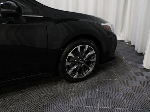 Used 2022 Subaru Impreza 2.0i Limited image 11