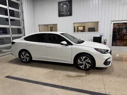 Used 2023 Subaru Legacy Premium image 8