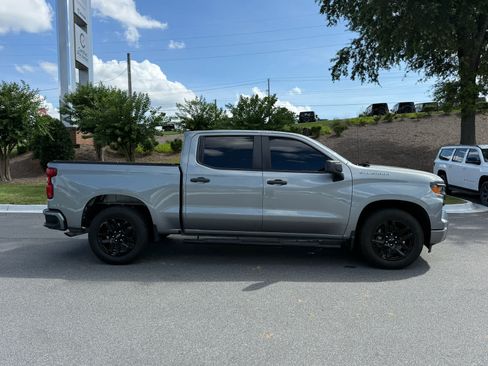 Used 2023 Chevrolet Silverado 1500 Custom RWD image 6