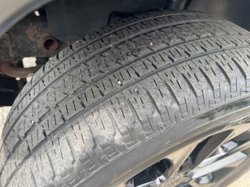 Used 2015 Jeep Wrangler Unlimited Sahara w/ Connectivity Group image 10