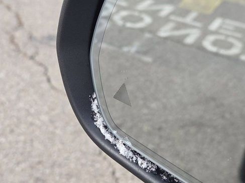 Used 2021 Mercedes-Benz GLC 300 4MATIC image 19