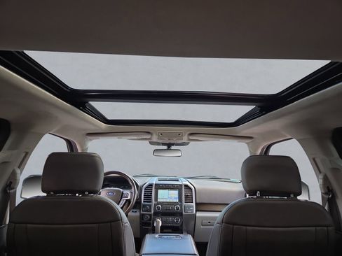 Certified 2019 Ford F150 Limited w/ Trailer Tow Package image 25