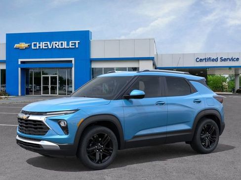 New 2026 Chevrolet TrailBlazer LT image 2