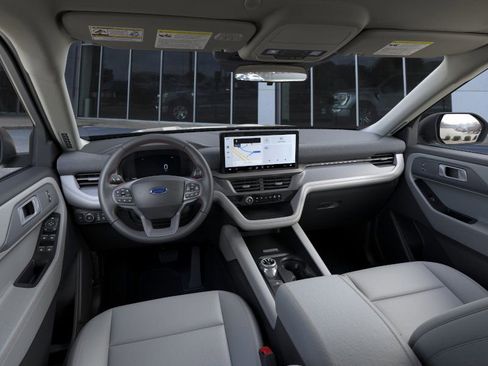 New 2025 Ford Explorer Active w/ Active Comfort Package image 9