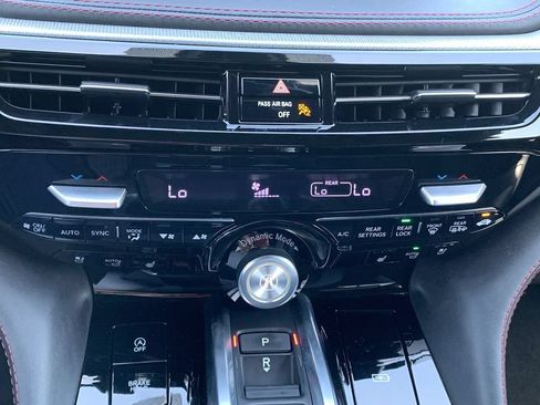 Used 2022 Acura MDX A-Spec AWD/4WD image 27
