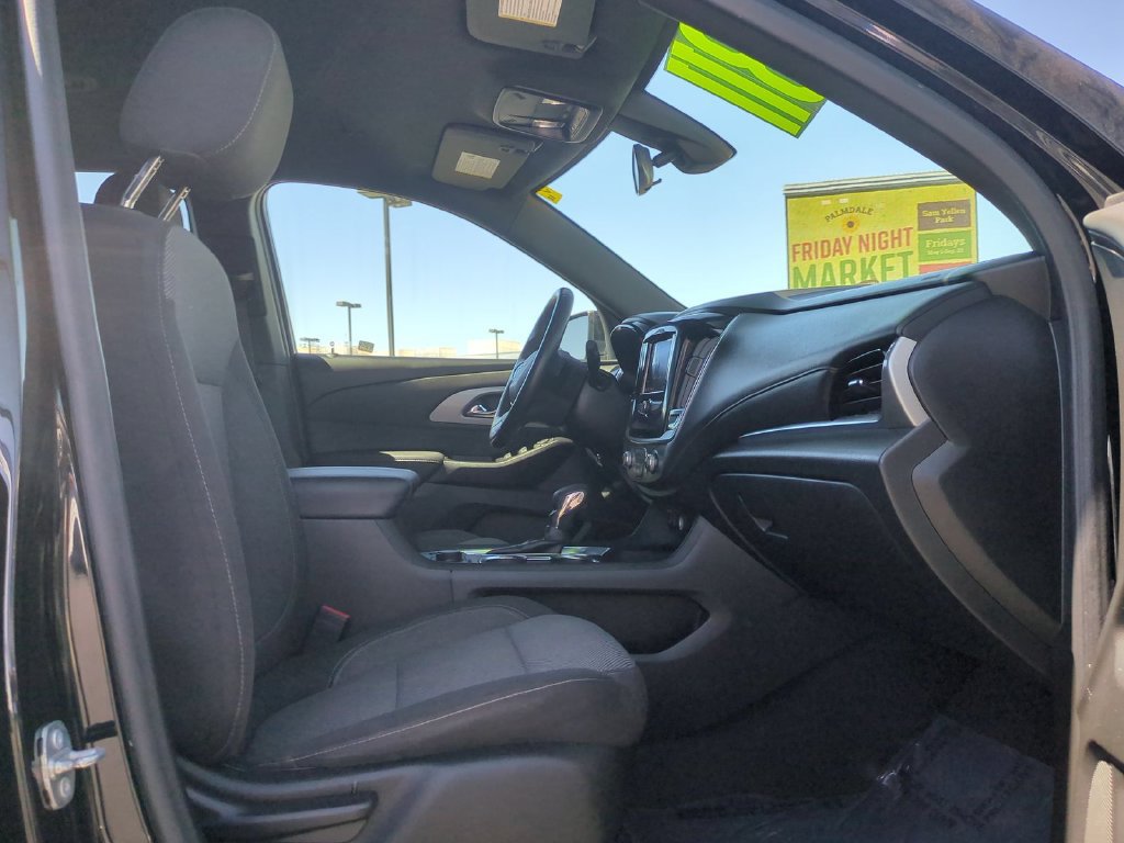 Used 2023 Chevrolet Traverse LT FWD image 35