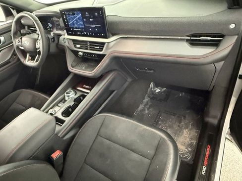 Used 2025 Ford Explorer ST RWD image 17