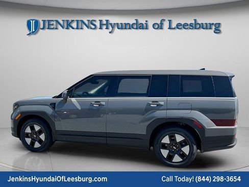 New 2026 Hyundai Santa Fe SE image 8