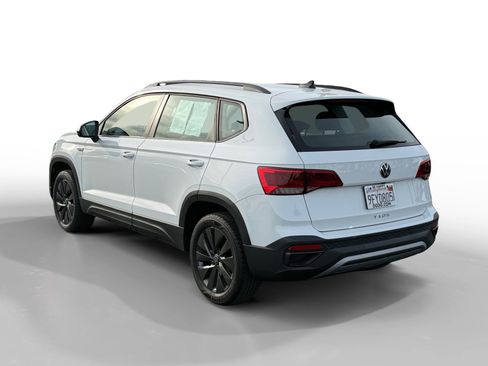 Used 2023 Volkswagen Taos S image 3