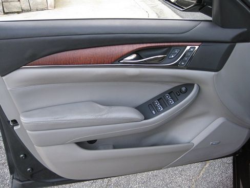 Used 2014 Cadillac CTS Sedan image 10