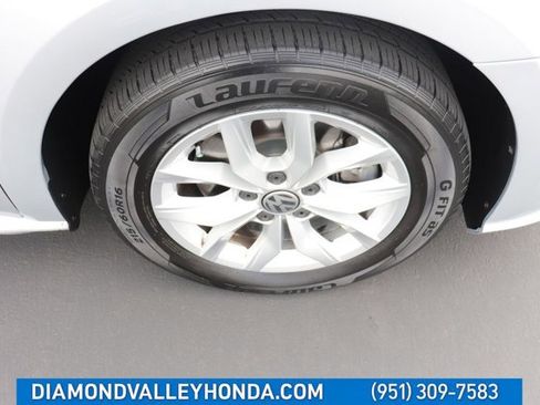 Used 2018 Volkswagen Passat 2.0T S image 25