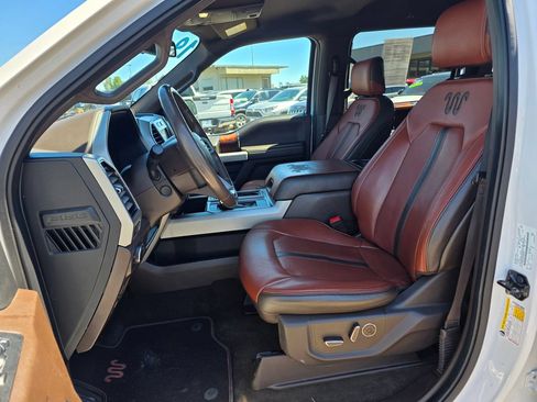 Used 2019 Ford F150 King Ranch w/ Equipment Group 601A Luxury AWD/4WD image 4