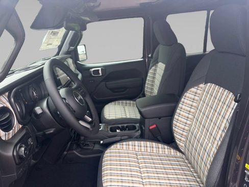 New 2026 Jeep Wrangler Unlimited Sport AWD/4WD image 10