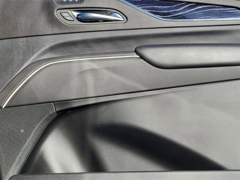 Used 2021 Cadillac Escalade ESV Sport w/ Driver Assist Tech Package image 17