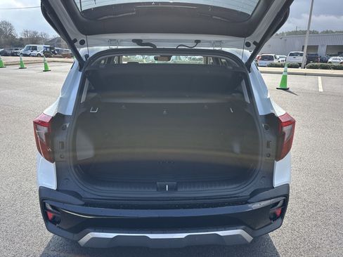 Used 2024 Kia Seltos SX w/ SX Sunroof Package image 19