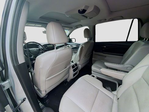 Used 2019 Honda Pilot Elite image 25