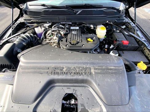 New 2026 RAM 3500 Limited image 10