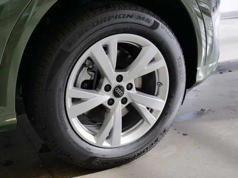 New 2025 Audi Q5 Premium image 8