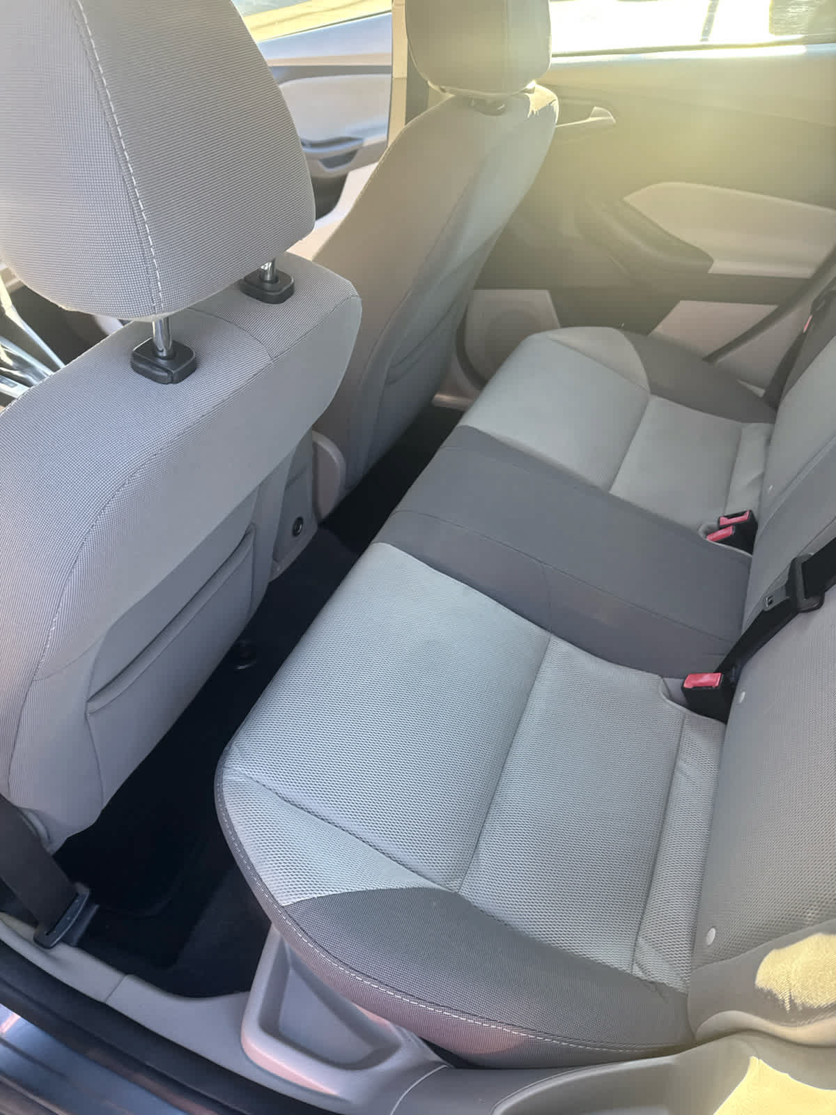 Used 2014 Ford Focus SE FWD image 24