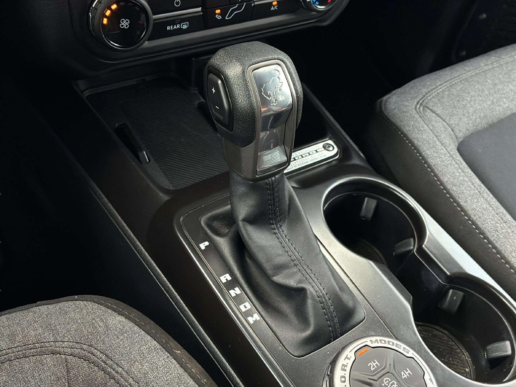 Used 2025 Ford Bronco 4-Door AWD/4WD image 16