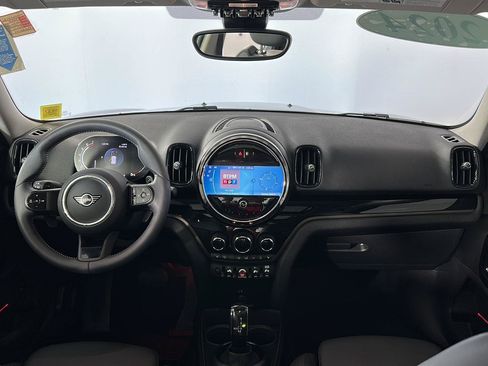 Used 2024 MINI Cooper Countryman S AWD/4WD image 2