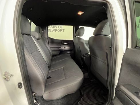 Used 2019 Toyota Tacoma TRD Off-Road image 21