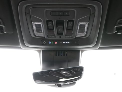 Used 2024 GMC Sierra 1500 AT4 w/ Technology Package AWD/4WD image 28