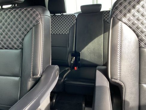 Used 2025 GMC Acadia Denali w/ LPO, Floor Liner Package AWD/4WD image 28