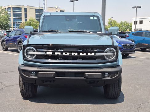 Used 2021 Ford Bronco Outer Banks AWD/4WD image 9