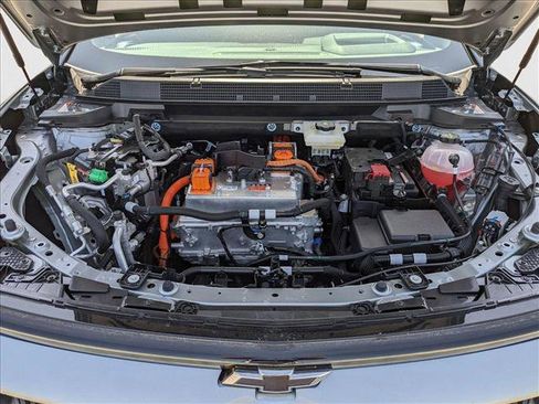 New 2025 Chevrolet Equinox EV RS image 15