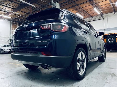 Used 2021 Jeep Compass Limited FWD image 8