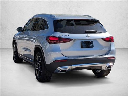 New 2026 Mercedes-Benz GLA 250 image 9