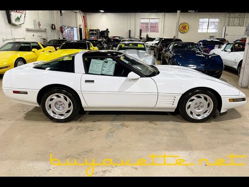 Used 1991 Chevrolet Corvette ZR1 image 7