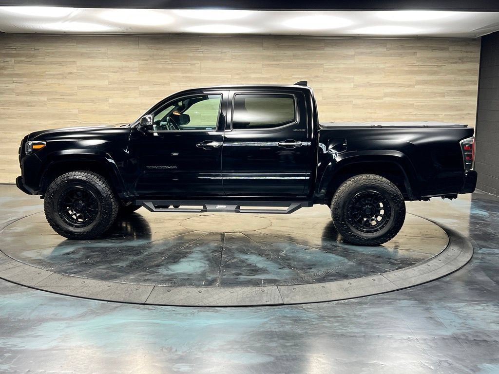 Used 2023 Toyota Tacoma Limited AWD/4WD image 21