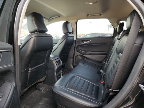 Used 2024 Ford Edge SEL image 12