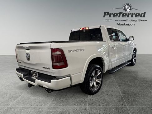 Used 2022 RAM 1500 Laramie w/ Sport Appearance Package AWD/4WD image 17
